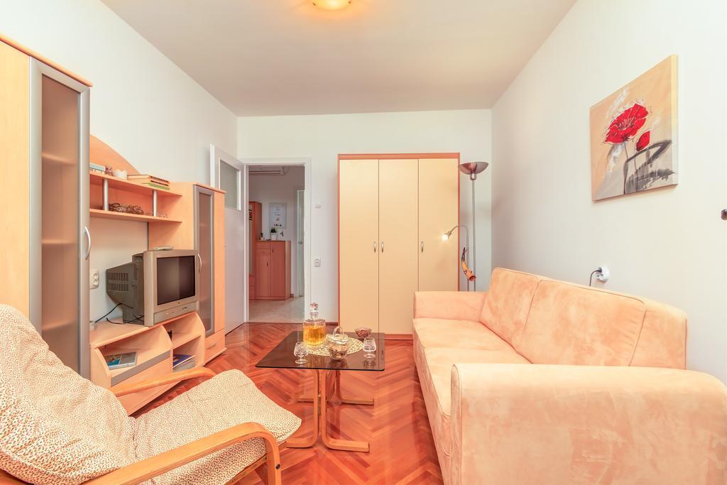 Apartment Barbaresko سبليت المظهر الخارجي الصورة